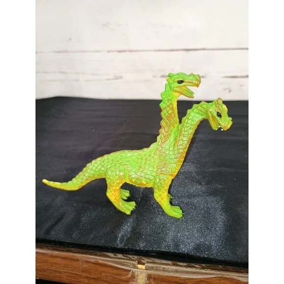 Set Of 5 Dinosaur & Dragon Figurines - Vibrant Colors - Collectible Plastic Toys - Picture 10 of 11
